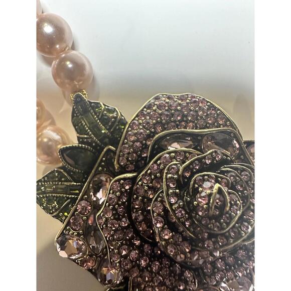 Heidi Daus Disney Beauty and the Beast Rose Pearl Necklace Pink w/ Green Leaves - Picture 4 of 9